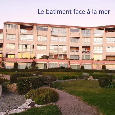 Vue Et Acces Mer Six-Fours-les-Plages